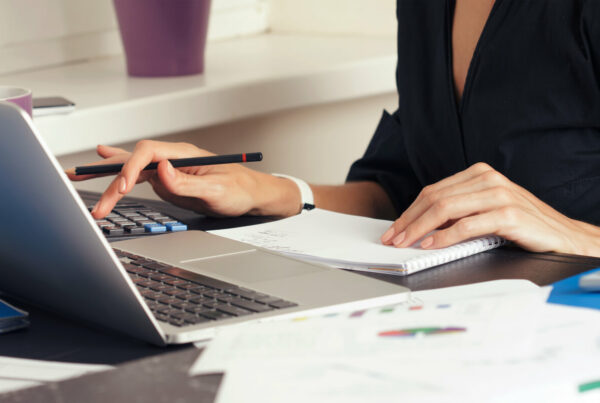 Prowadzenie rozliczeń księgowych